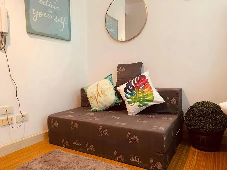 Studio Unit For Staycation With Wi-Fi & Netflix Near Bgc, Taguig - Additional P150 Per Head For Pool Access Manila Apartament